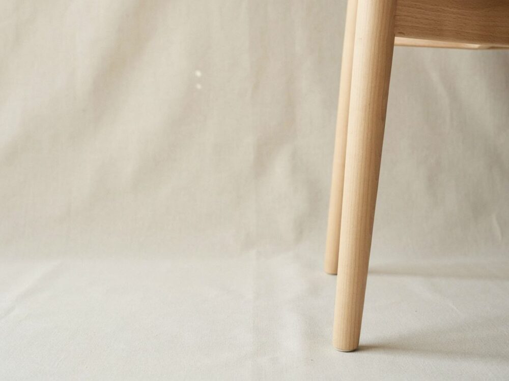 skandynawski design nogi krzesła